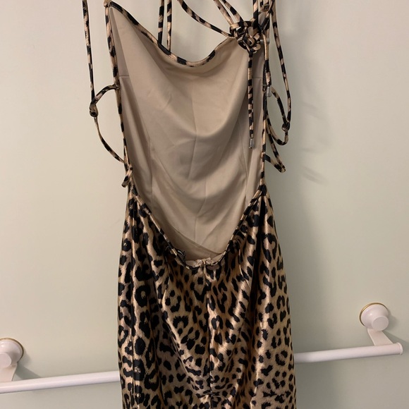 Fashion nova leopard print backless mini dress - Picture 5 of 5